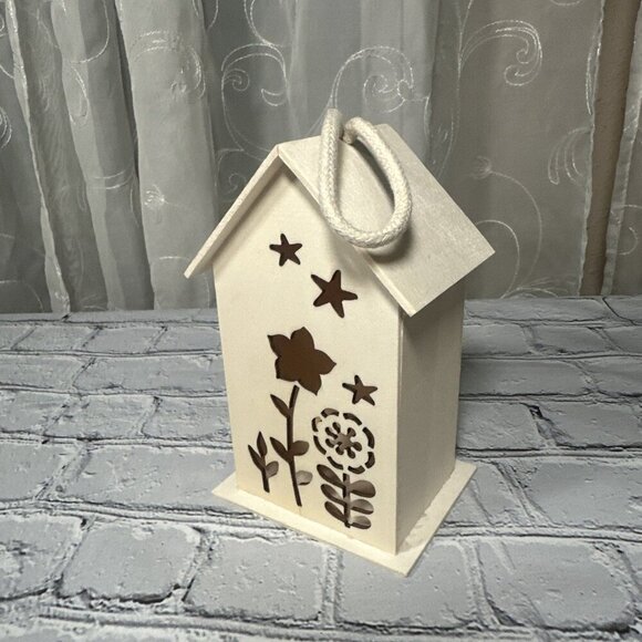 Birdhouse Wooden Craft Unfinished Wood Birdhouse Craft NEW Kids Crafts - Picture 2 of 9
